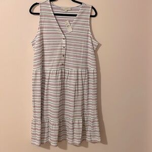 BNWT. Loft sleeveless dress. Size Large.
